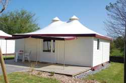 Chalet et terrasse